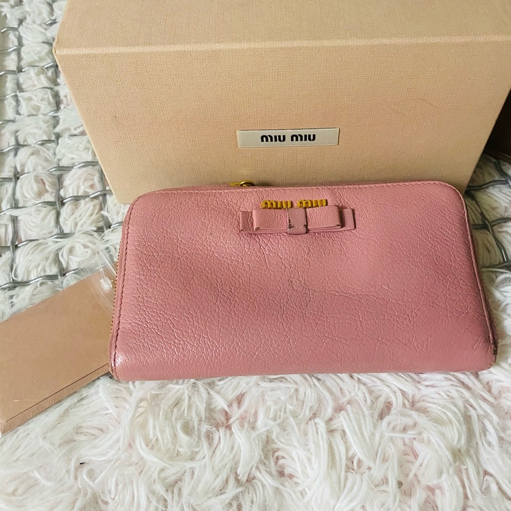 Authentic Miu Miu Wallet - image 4